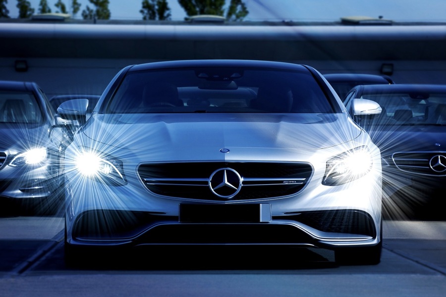 The Hollywood Effect: Why Mercedes Car Rentals Are in High Demand