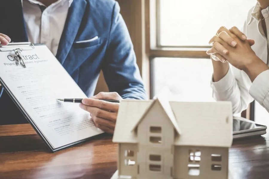 Real Estate Safe Boxes: Securing Deeds, Titles, and Important Contracts